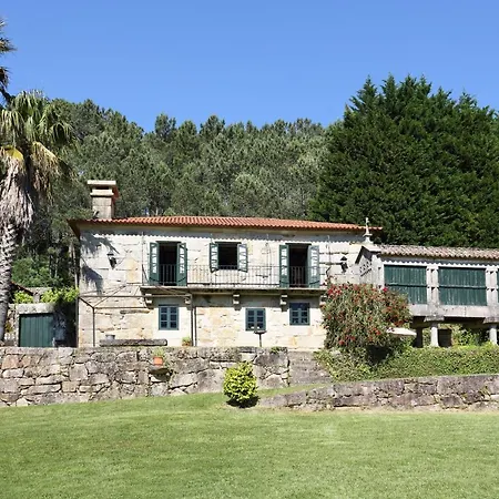 Villa Casa Del Cura De Oliveira *