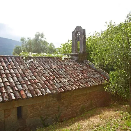 Casa Del Cura De Oliveira Villa *