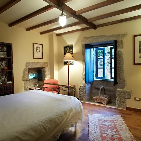 Casa Del Cura De Oliveira