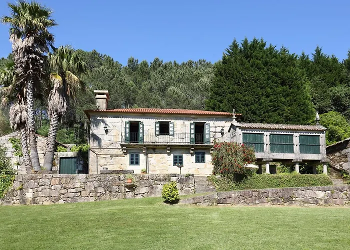 Villa Casa Del Cura De Oliveira *
