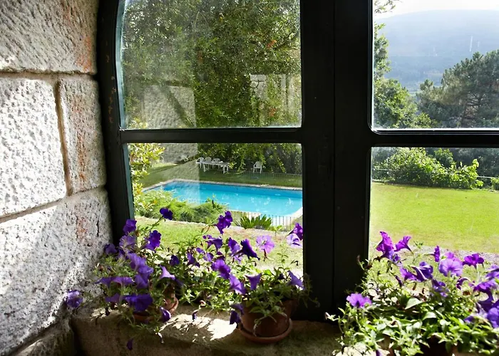 Casa Del Cura De Oliveira ヴィラ