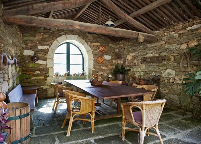 Casa Del Cura De Oliveira ヴィラ ゴンドマール