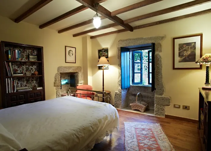 Casa Del Cura De Oliveira